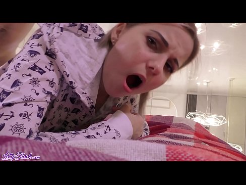 ❤️ Sexy Mamm schlucken a pregistyle Sex - cum close-up ❤❌ Qualitéit Porno bei eis ☑